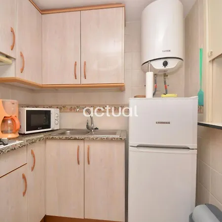 Catalunya F-6 Apartment *