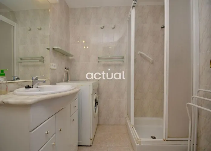 Catalunya F-6 Apartment *