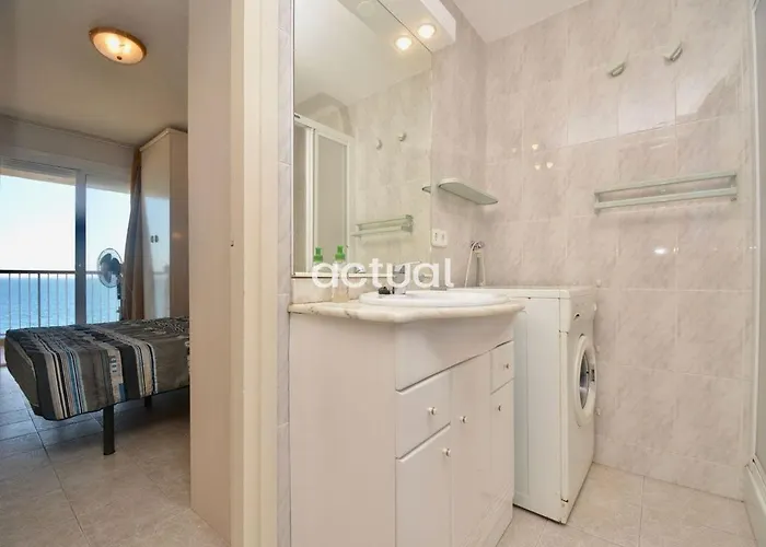 Catalunya F-6 * 普拉加德阿罗